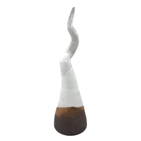 Corno bianco antico in ceramica da tavolo 40 cm