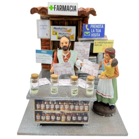 Farmacista uomo in movimento 10 cm