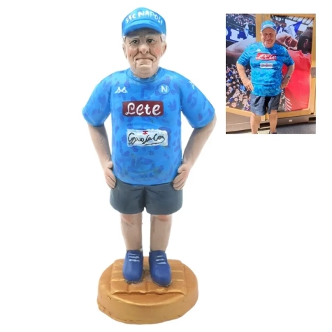 Statuina con il tuo volto da 15 cm 2