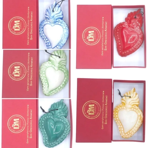 Cuore Sacro in ceramica 9 cm in scatola regalo