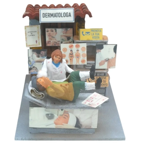 Dermatologa in movimento 10 cm