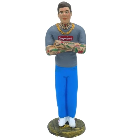 Statuetta Fedez in terracotta 17 cm