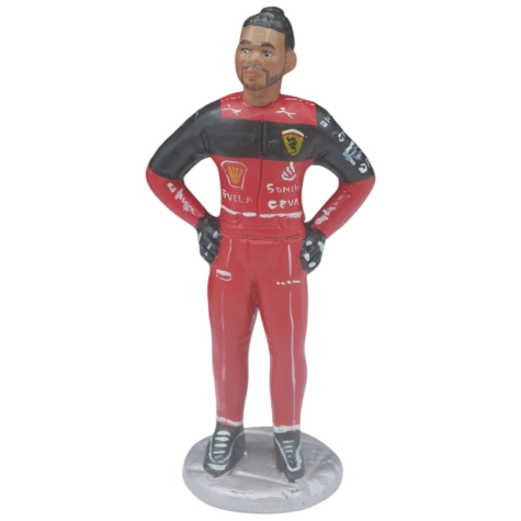 Statuetta Hamilton Ferrari in terracotta 17 cm