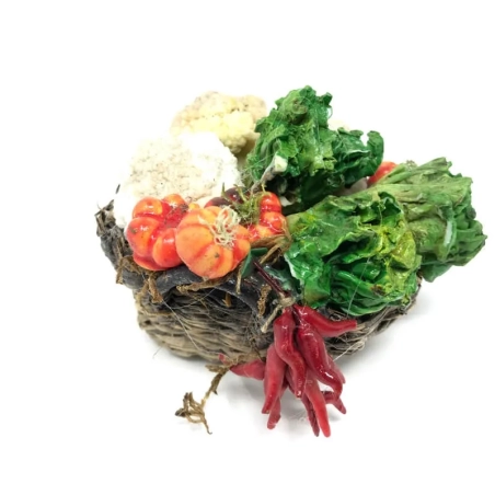 Cesto con verdure fresche in cera