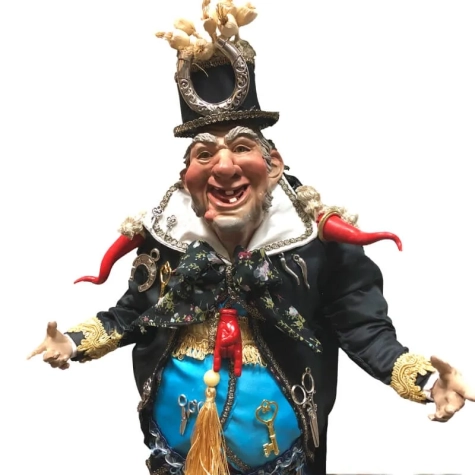 Gobbocorno con vestiti di stoffa ed occhi in vetro 50 cm 2