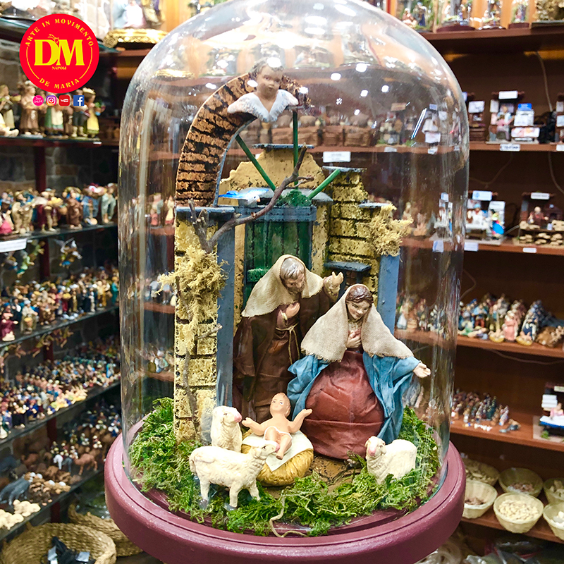 presepio in campana di vetro - Arte in Movimento De Maria
